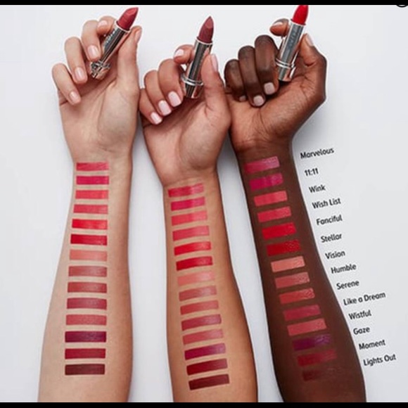 It Cosmetics Pillow Lips Lipstick - Picture 3 of 3